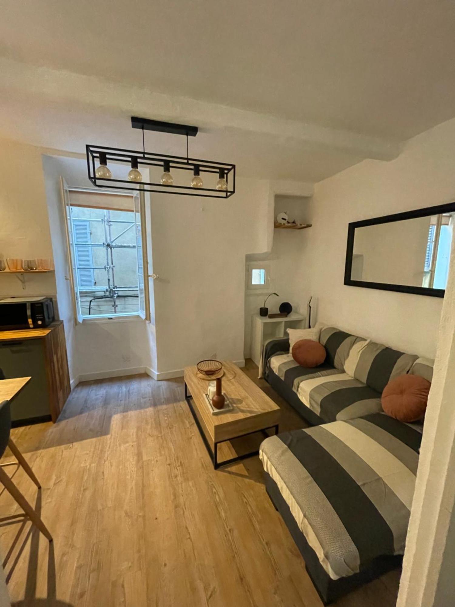 Location Appartement La Ciotat Extérieur photo